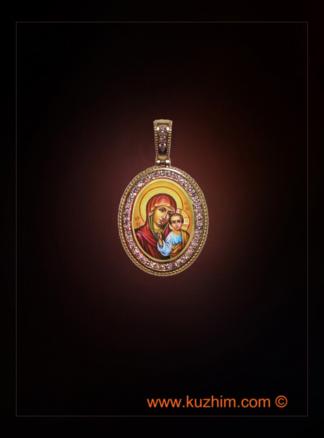 Золотая иконка Казанской Богородицы, финифть